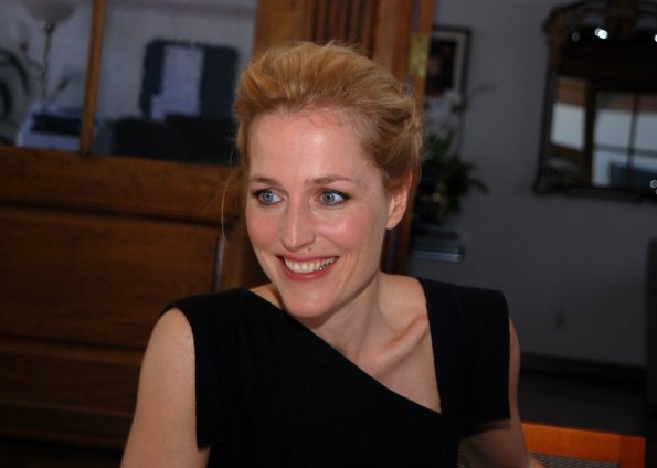 Gillian Anderson