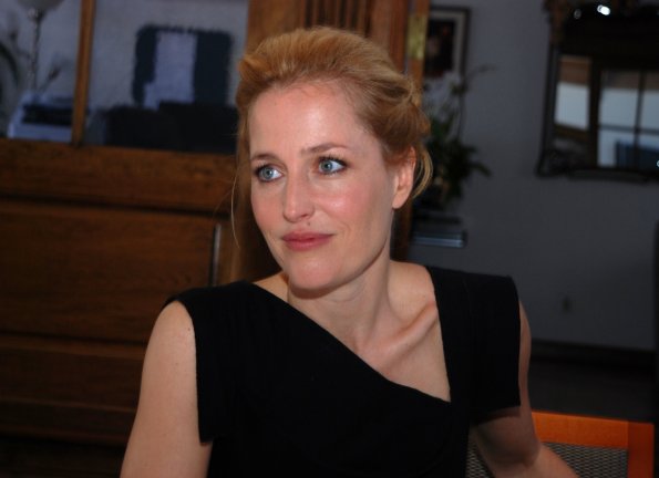 Gillian Anderson